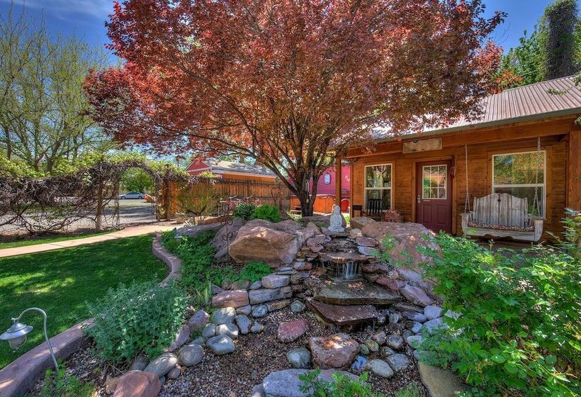 Cali Cochitta Vacation Rentals