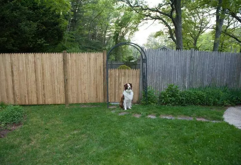 Cranberry Manor Bed And Breakfast Cape Cod
