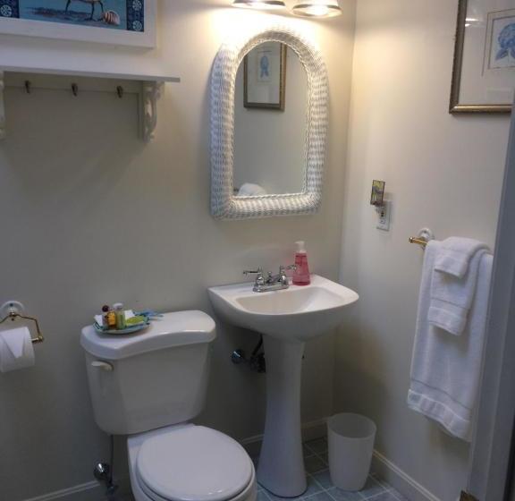 Cranberry Manor Bed And Breakfast Cape Cod