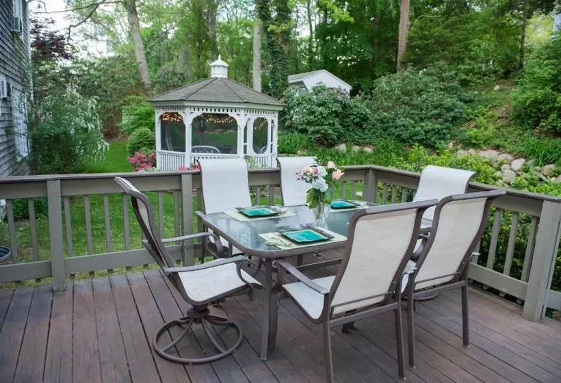 Cranberry Manor Bed And Breakfast Cape Cod