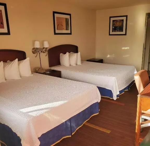 Eunice Plaza Motel