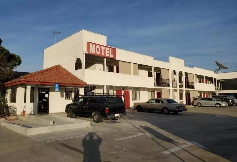 Eunice Plaza Motel