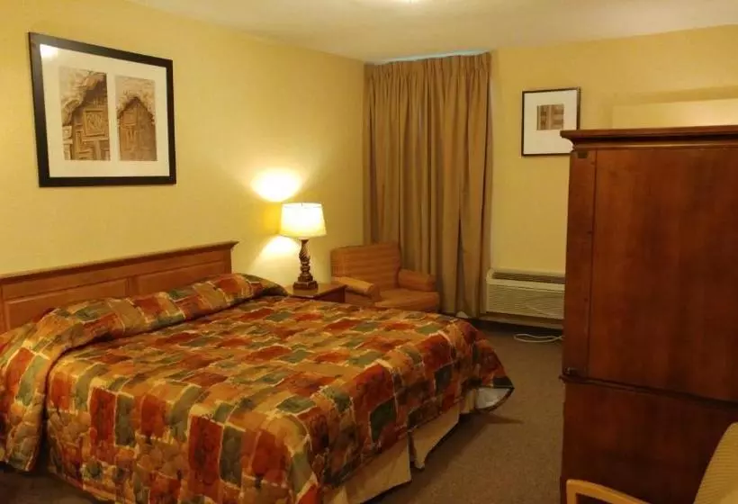 Hotelli Country Regency Inn & Suites
