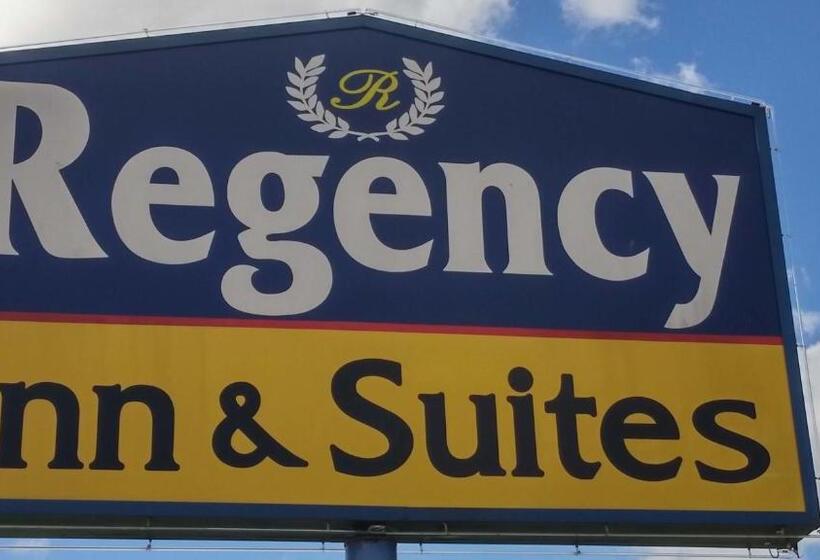 호텔 Country Regency Inn & Suites