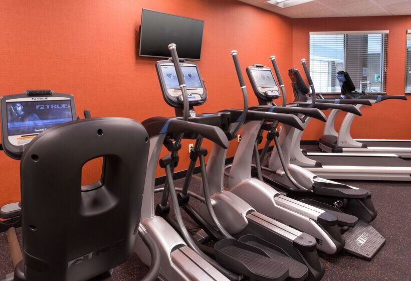 Drury Plaza Hotel Mt Vernon