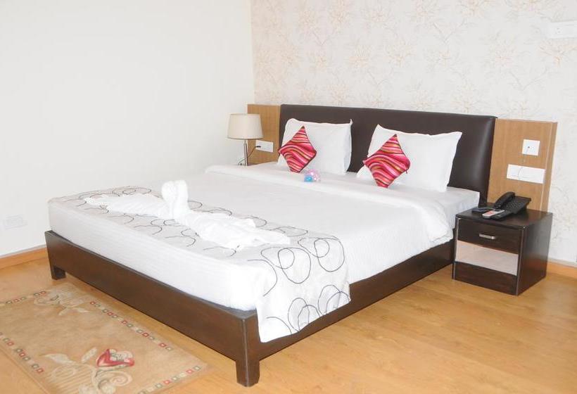 Hotel Oyster Airport