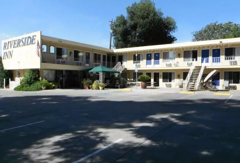 モーテル Colusa Riverside Inn