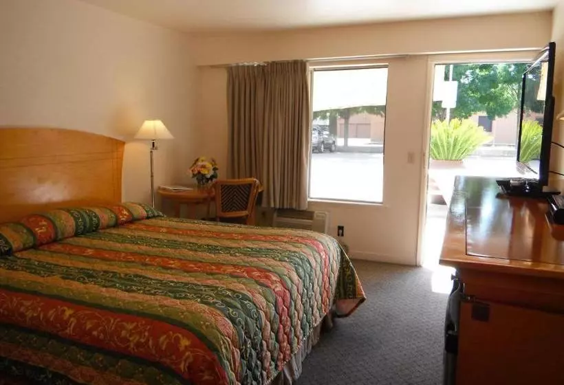 モーテル Colusa Riverside Inn