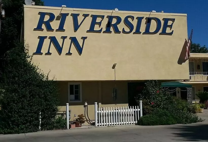 モーテル Colusa Riverside Inn