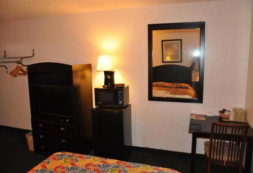 فندق على الطريق Heritage Inn