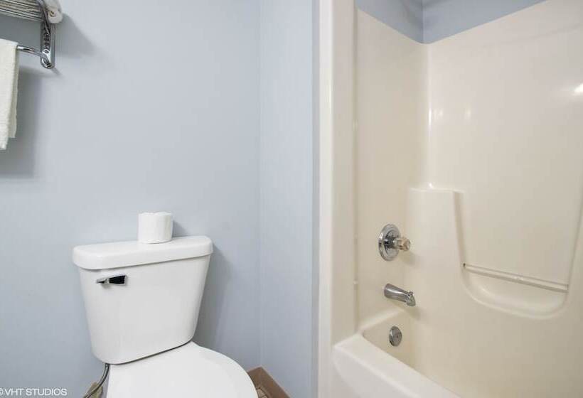 מוטל My Hometown Inn