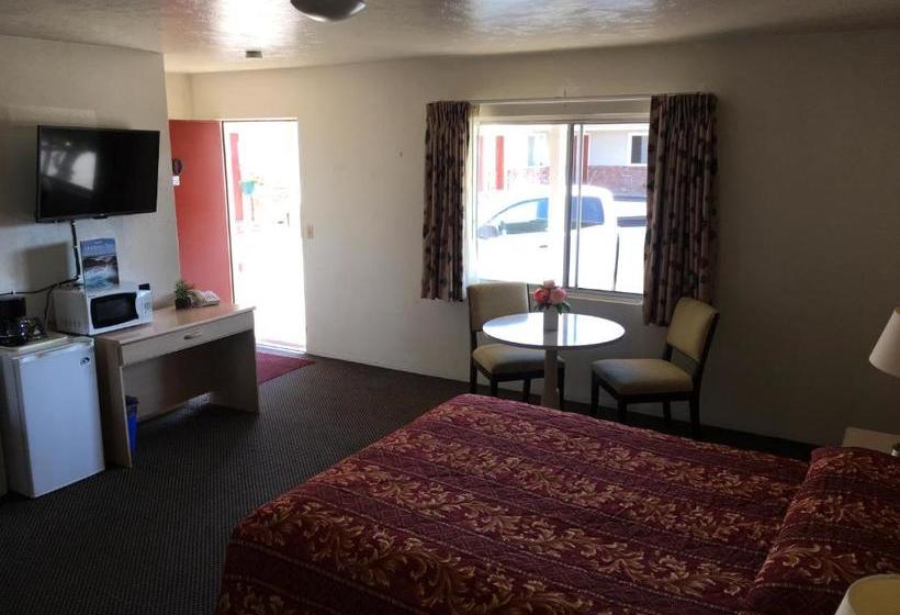 فندق على الطريق Old Marina Inn