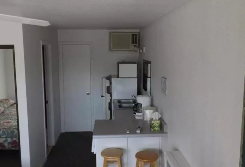 モーテル Twin Lakes Inn