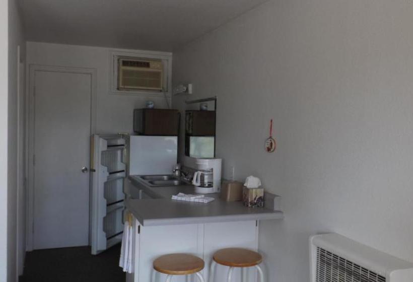 מוטל Twin Lakes Inn