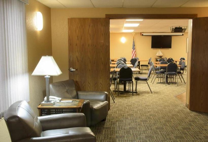 North Star Hotel Pictured Rocks