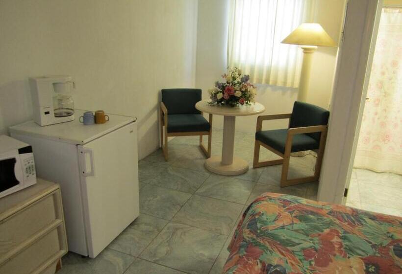 منتجع Apollo Motel