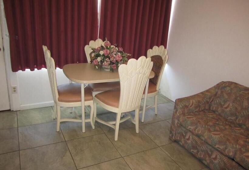 منتجع Apollo Motel