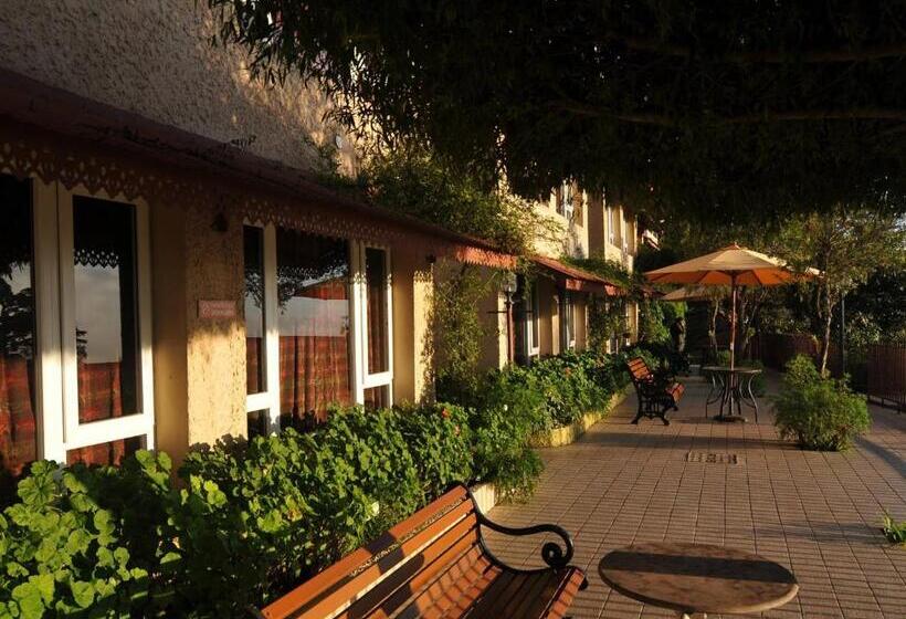 استراحتگاه Club Mahindra Mussoorie