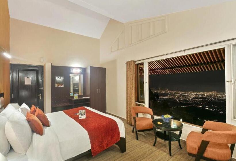 استراحتگاه Club Mahindra Mussoorie