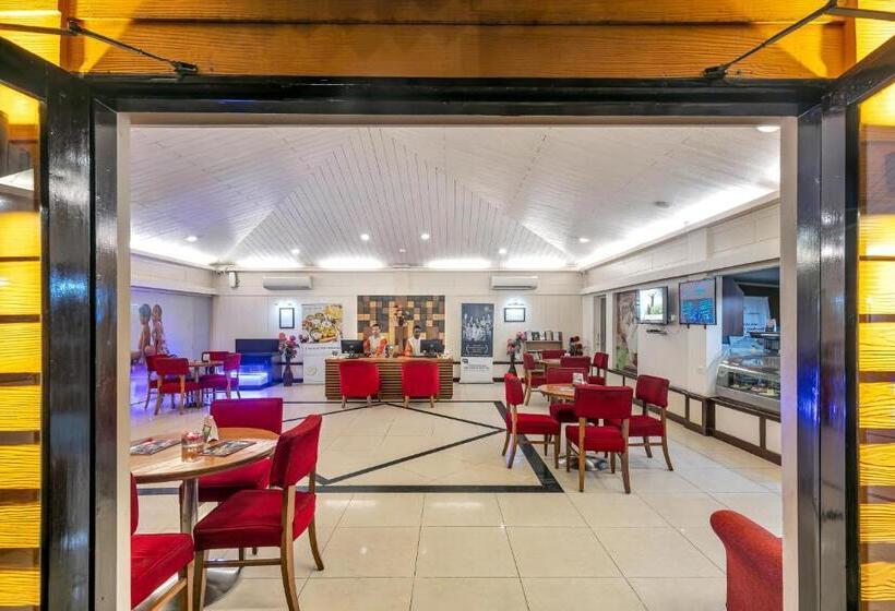 استراحتگاه Club Mahindra Mussoorie