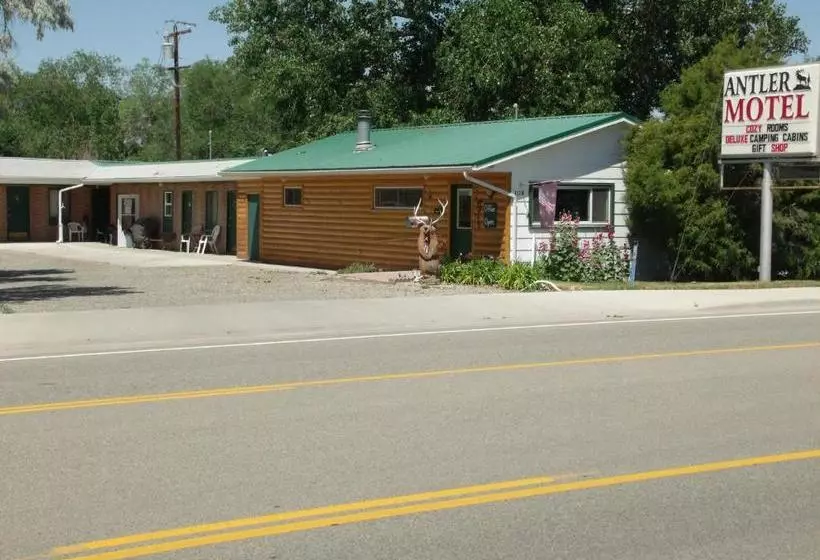 Antler Motel