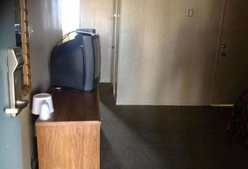 Apple Valley Motel