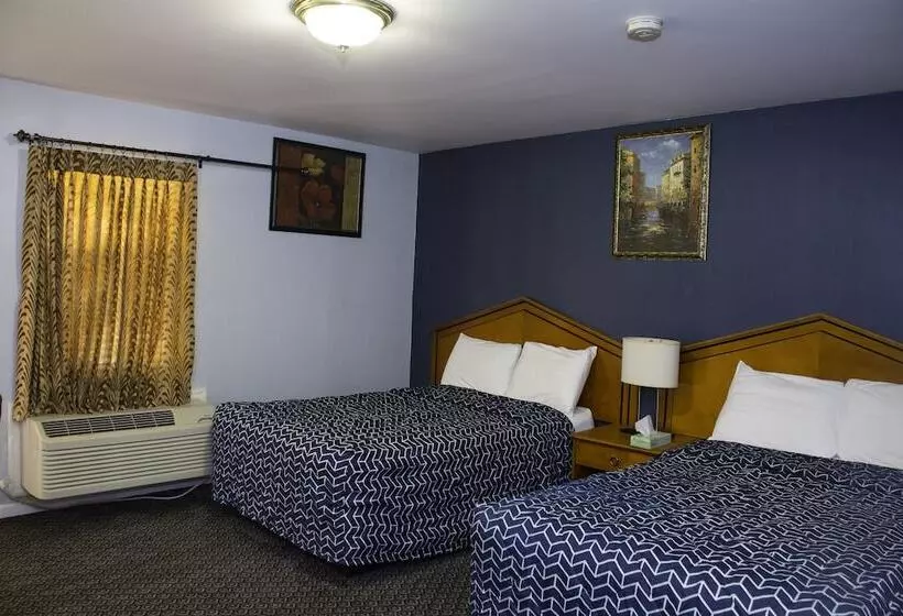 At 9 Motel