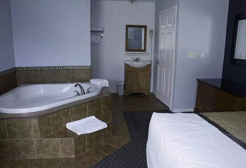 At 9 Motel