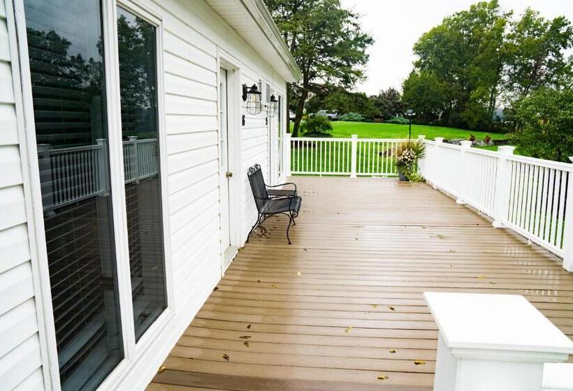 민박 Cameron Estate Inn