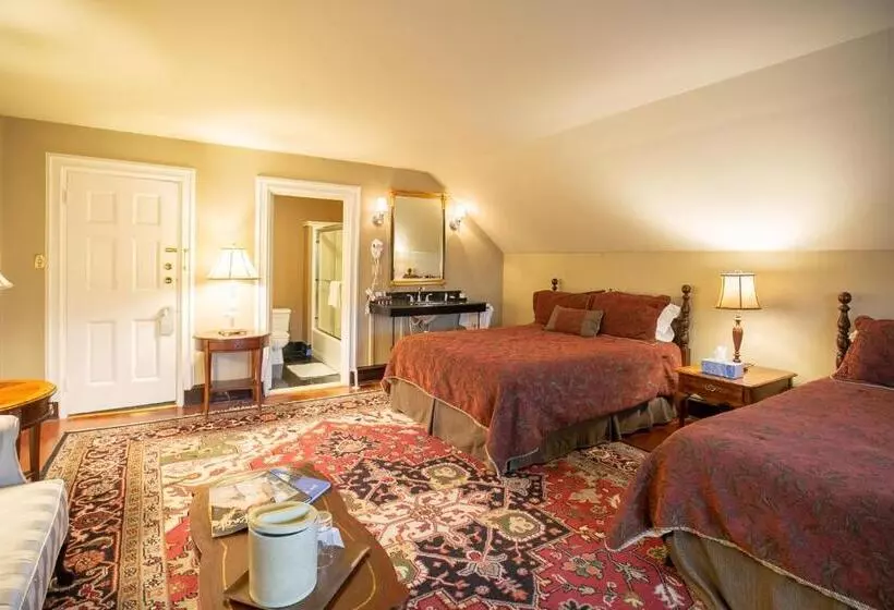 ベッドアンドブレックファースト Cameron Estate Inn