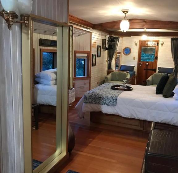 ベッドアンドブレックファースト Clevedale Historic Inn And Gardens