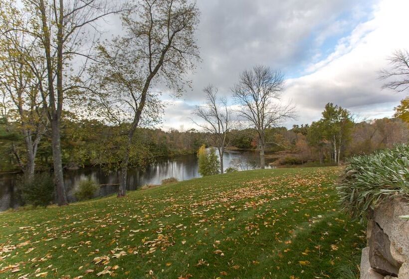 Bed and Breakfast Riverhouse