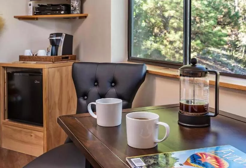ベッドアンドブレックファースト Sheridan House Inn  Adult Only Accommodation