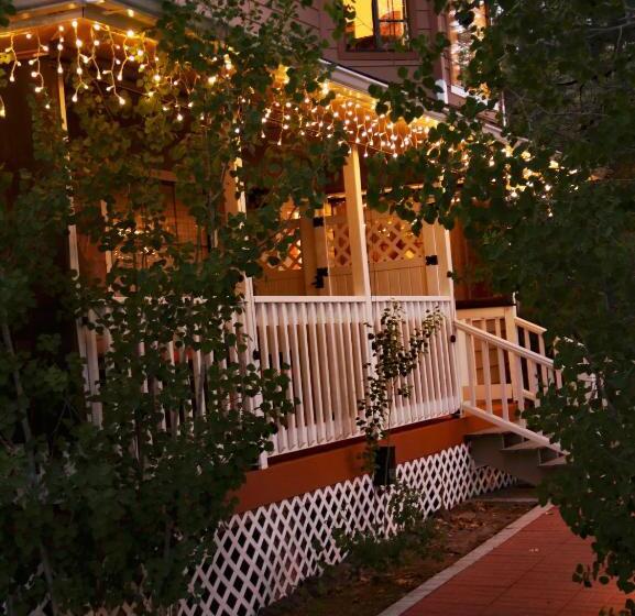 住宿加早餐 Sheridan House Inn Adult Only Accommodation