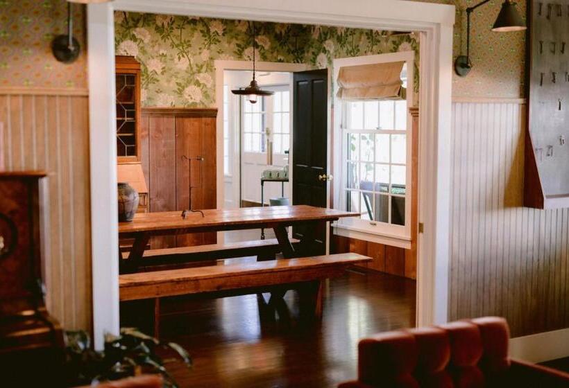 ベッドアンドブレックファースト The Ballard Inn, A Kirkwood Collection