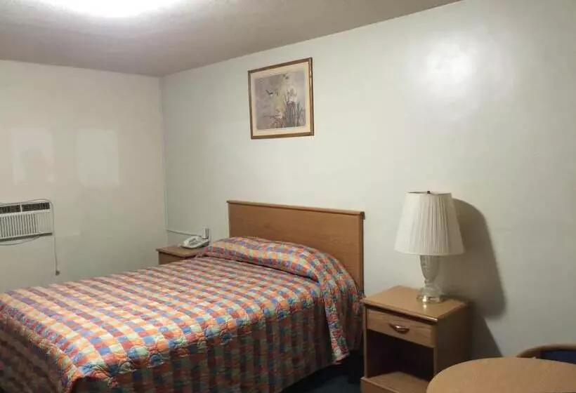 Hacienda Motel