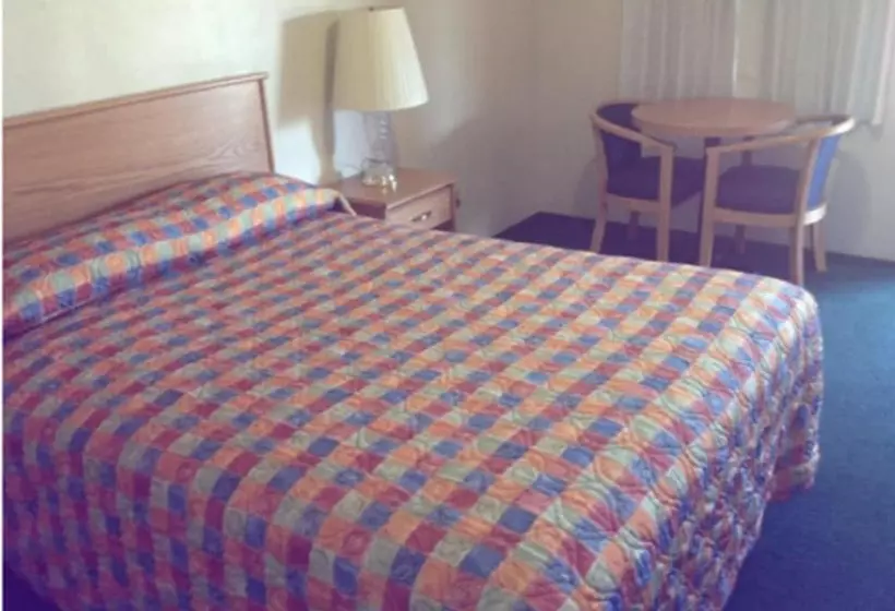 Hacienda Motel