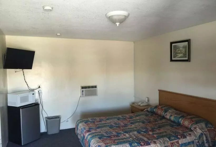 Hacienda Motel