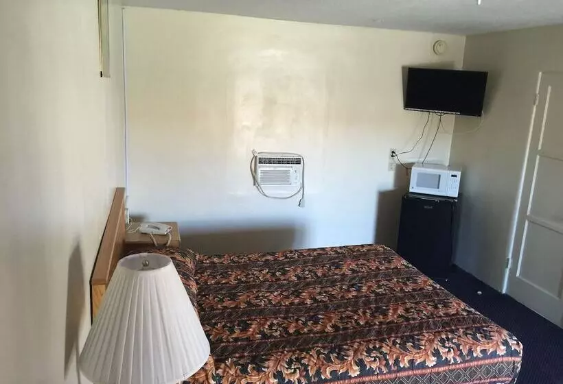 Hacienda Motel