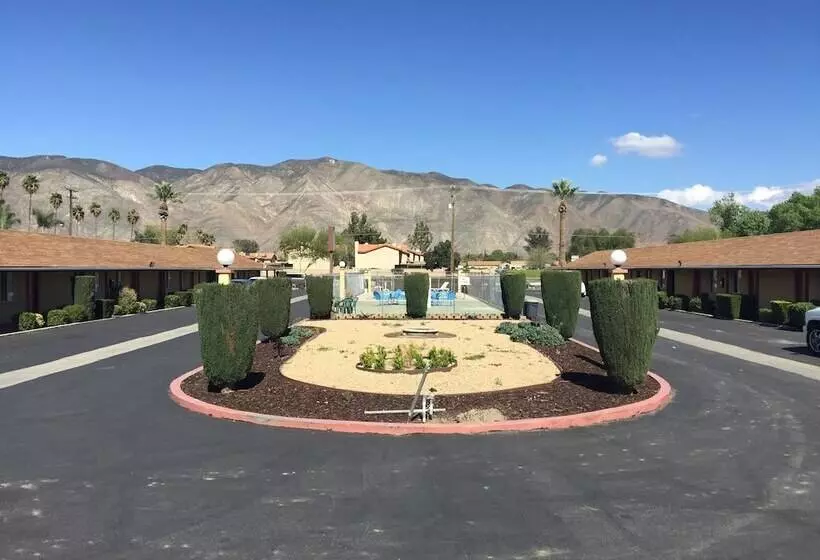 Hacienda Motel