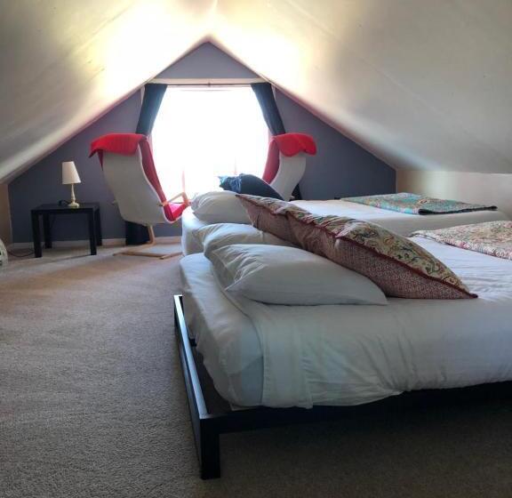 בית מלון כפרי Beaches Inn | Sandpiper Pier Cottage