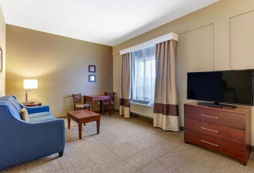 Hotelli Comfort Inn Aikens Center