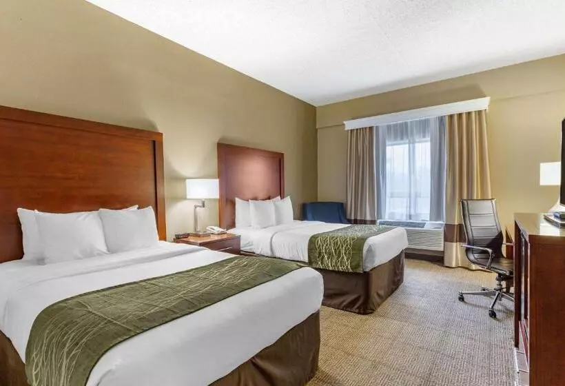 Hotelli Comfort Inn Aikens Center