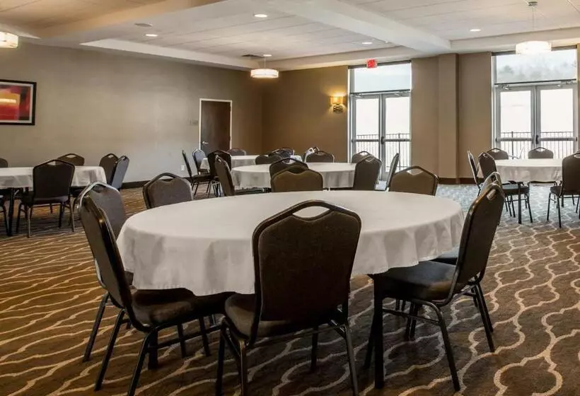 Hotelli Comfort Inn Sylva   Cullowhee