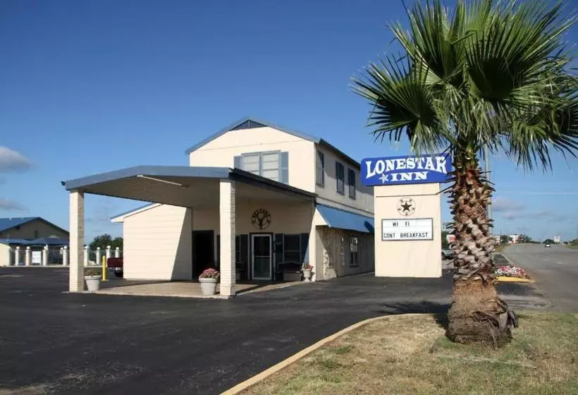 ホテル Lone Star Inn Llano