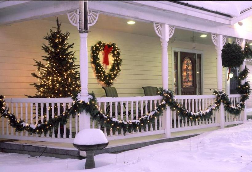 호텔 Snowflake Inn