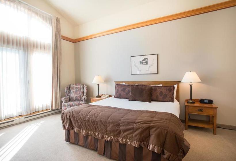 هتل The Inn At Solitude