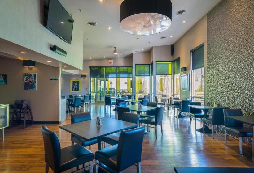 فندق Z Loft Extended Stay