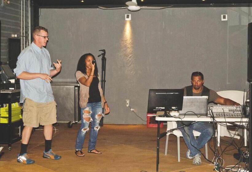 فندق Z Loft Extended Stay