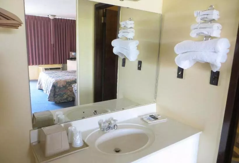 Innkeeper Motel Hamel